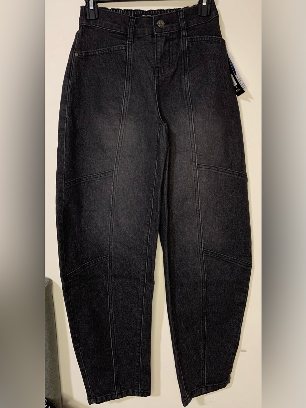 Madden NYC Women’s Barrel Jeans Size XXS